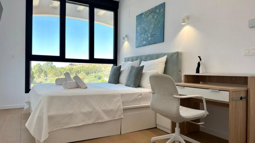 Apartamento de 2 dormitorios en Villajoyosa, España No. 116 № 24