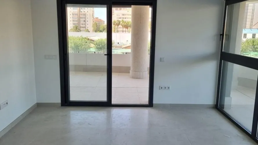Apartamento de 2 dormitorios en Calpe, España No. 468 № 8