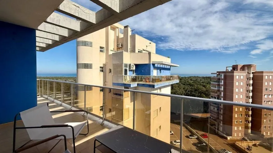 Apartamento de 3 dormitorios en Guardamar del Segura, España No. 682 № 16