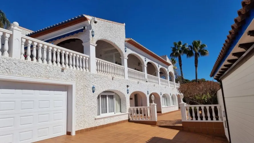 Villa de 6 dormitorios en Moraira, España No. 368 № 12