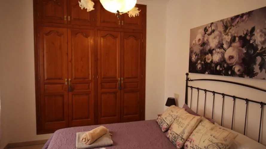 Villa de 5 dormitorios en Calpe, España No. 238 № 20