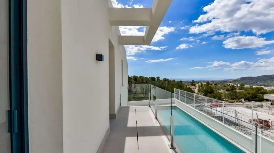 Villa de 7 dormitorios en Finestrat, España No. 565 № 1