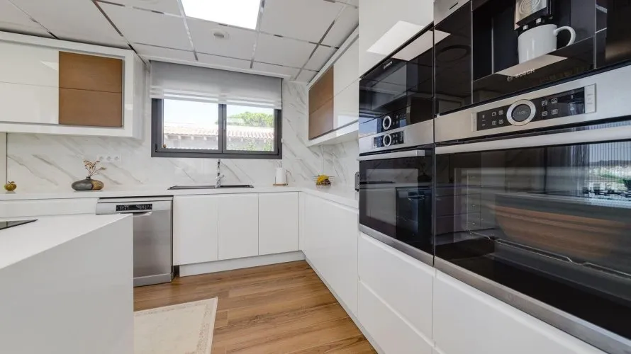 Villa de 461m² en Torrevieja, España No. 656 № 17