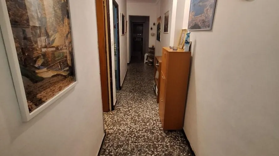 Propiedad comercial de 5 dormitorios en Torrevieja, España No. 97 № 9