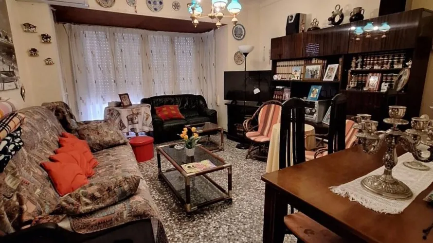 Propiedad comercial de 5 dormitorios en Torrevieja, España No. 97 № 6