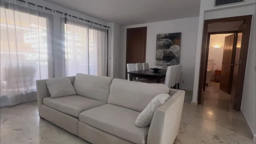 Apartamento de 110m² en Torrevieja, España No. 131 № 4