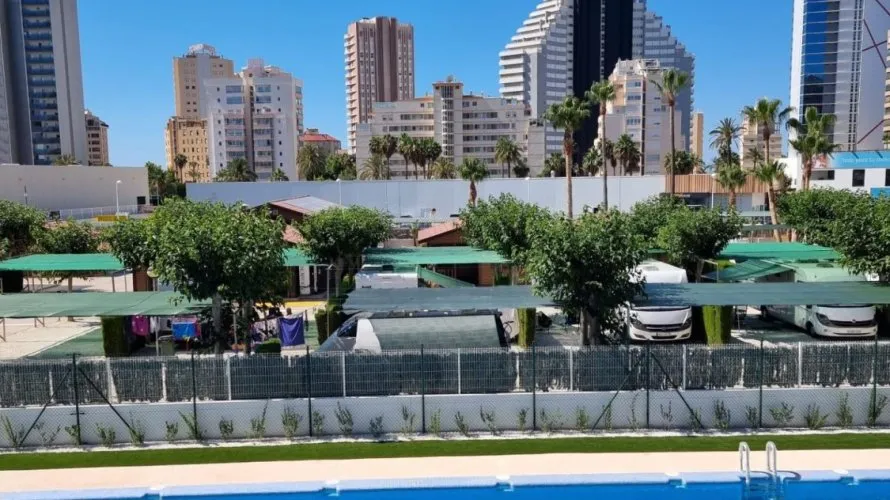 Apartamento de 2 dormitorios en Calpe, España No. 468 № 14