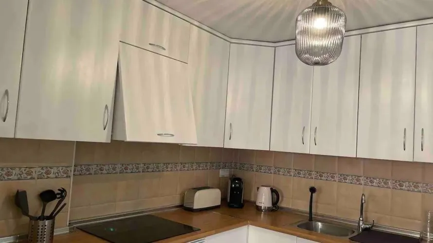 Apartamento de 2 dormitorios en Torrevieja, España No. 639 № 21