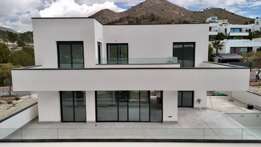 Villa de 3 dormitorios en Finestrat, España No. 721 № 13