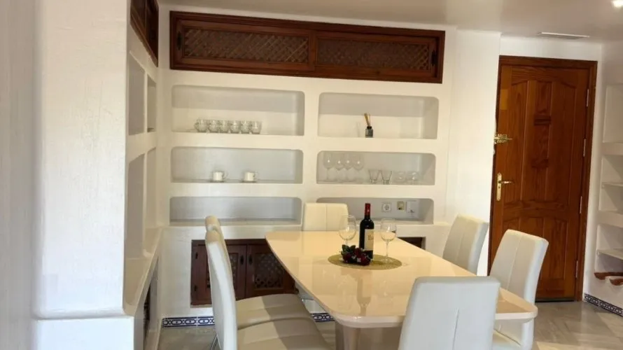 Apartamento de 2 dormitorios en Torrevieja, España No. 671 № 7