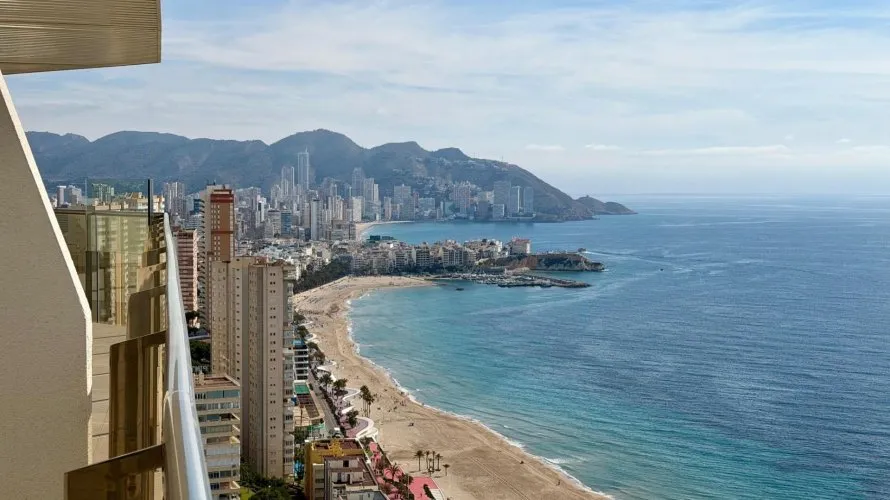 Ático de 3 dormitorios en Benidorm, España No. 710 № 21