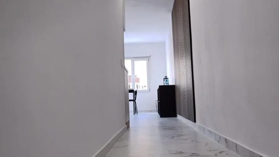 Apartamento de 1 dormitorio en Torrevieja, España No. 718 № 16