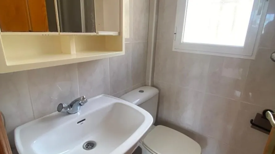 Сasa de 3 dormitorios en Torrevieja, España No. 777 № 9
