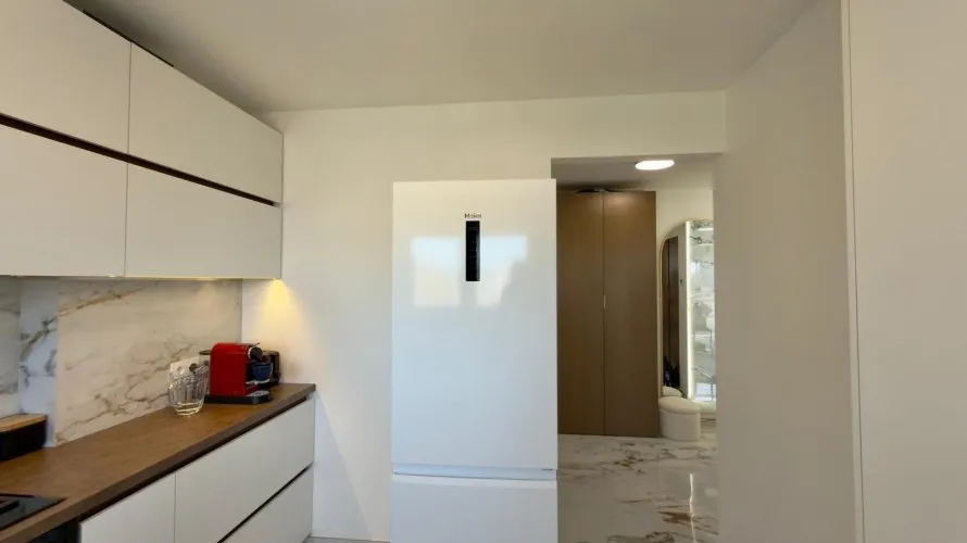 Apartamento de 108m² en Benidorm, España No. 781 № 2