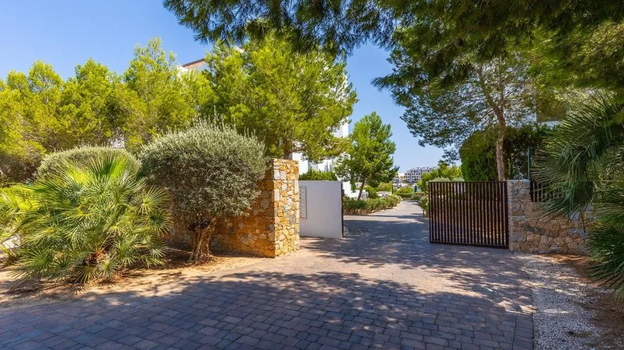 Ático de 2 dormitorios en Orihuela, España No. 422 № 21