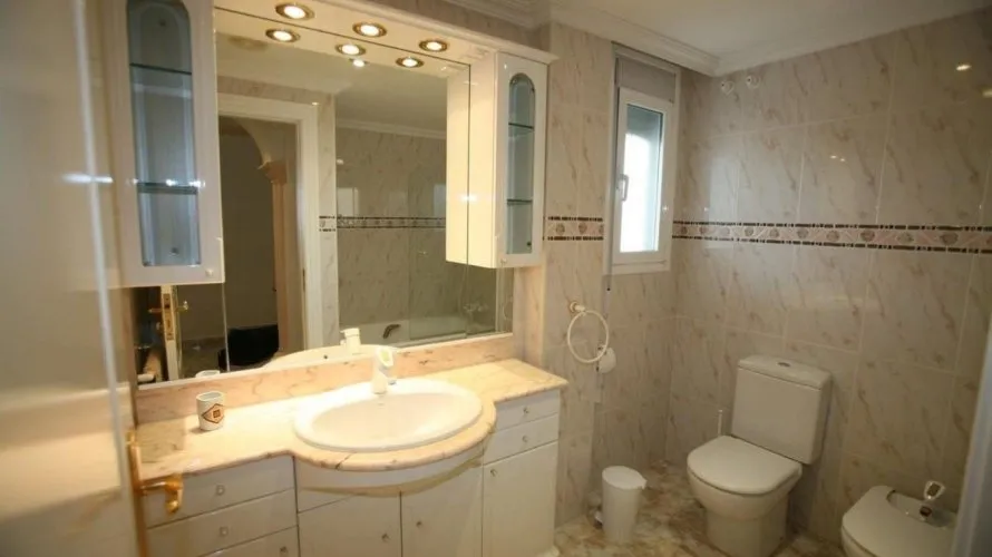 Apartamento de 140m² en Calpe, España No. 638 № 9