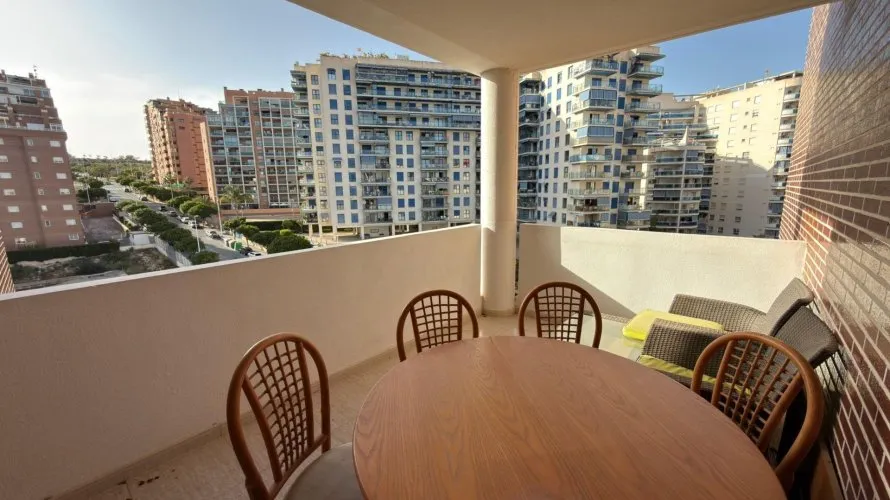 Apartamento de 2 dormitorios en Villajoyosa, España No. 747 № 14