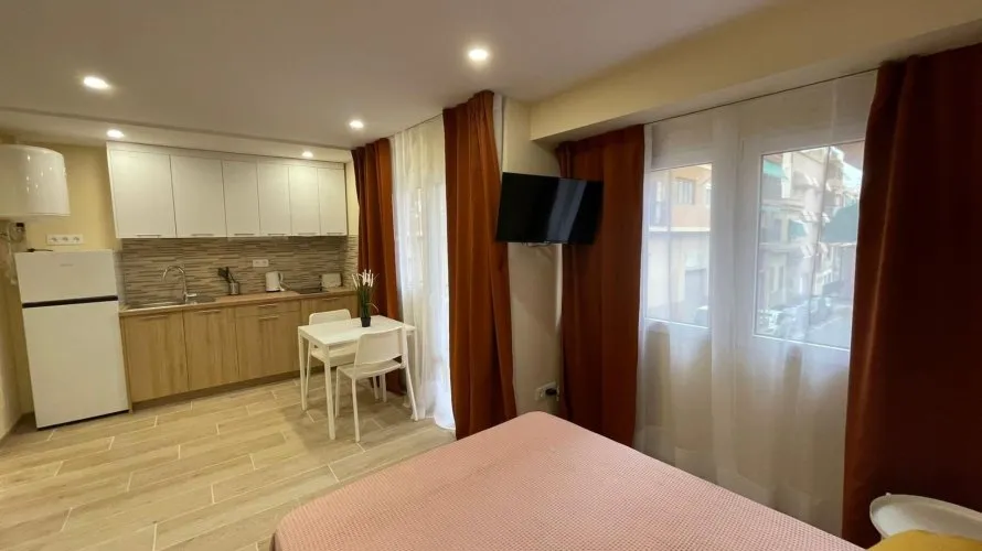 Apartamento de 3 dormitorios en Alicante, España No. 267