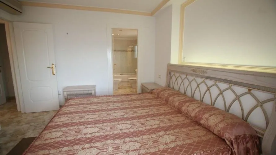 Apartamento de 140m² en Calpe, España No. 638 № 14
