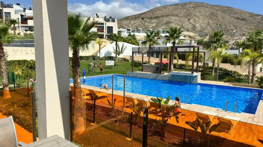 Ático de 1 dormitorio en Finestrat, España No. 408 № 14