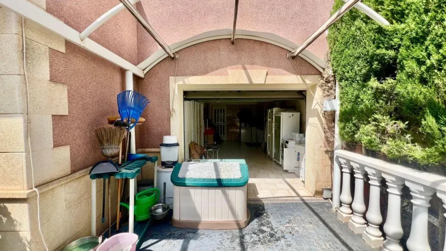 Villa de 3 dormitorios en Torrevieja, España No. 98 № 4