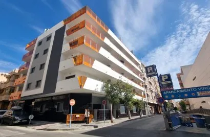 Apartamento de 3 dormitorios en Torrevieja, España No. 87