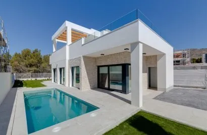 Villa de 3 dormitorios en Finestrat, España No. 334