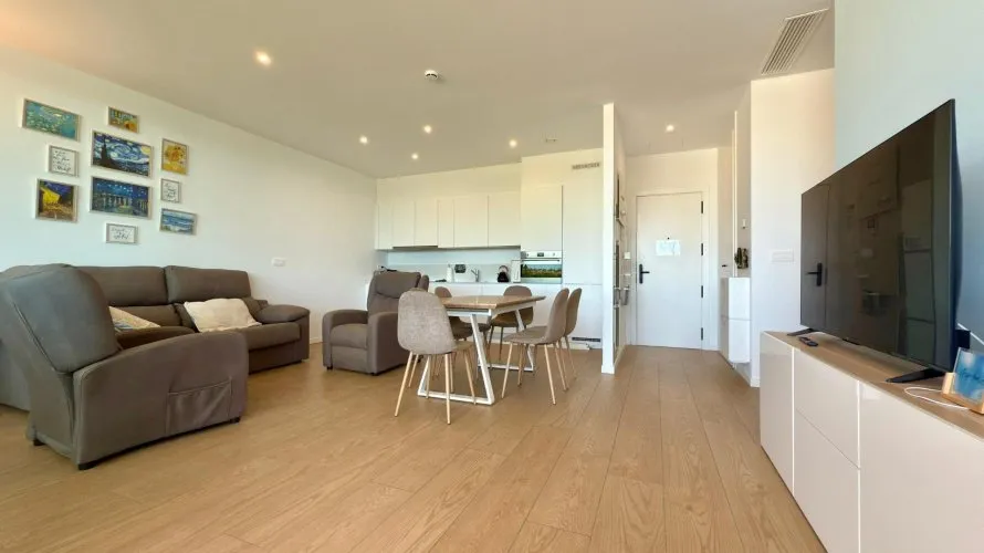 Apartamento de 2 dormitorios en Villajoyosa, España No. 116 № 13