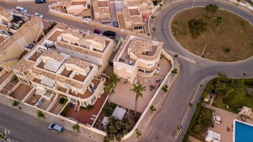 Apartamento de 6 dormitorios en Torrevieja, España No. 599