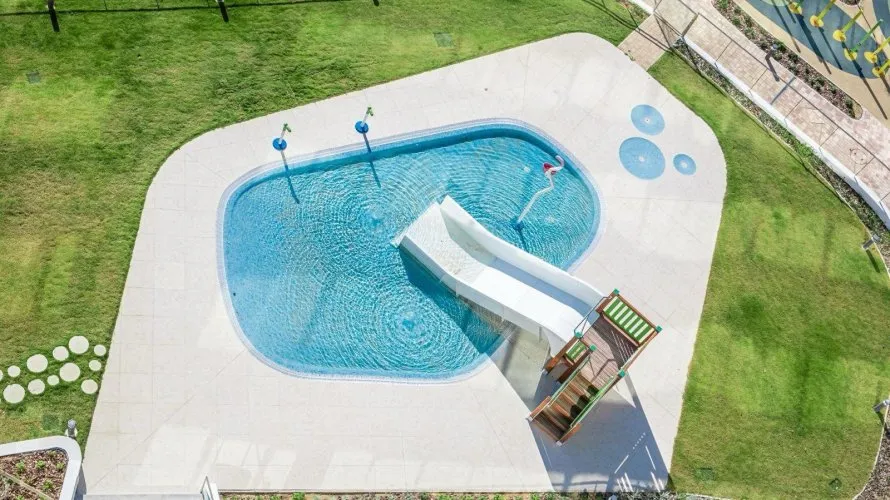 Apartamento de 2 dormitorios en Benidorm, España No. 196 № 27