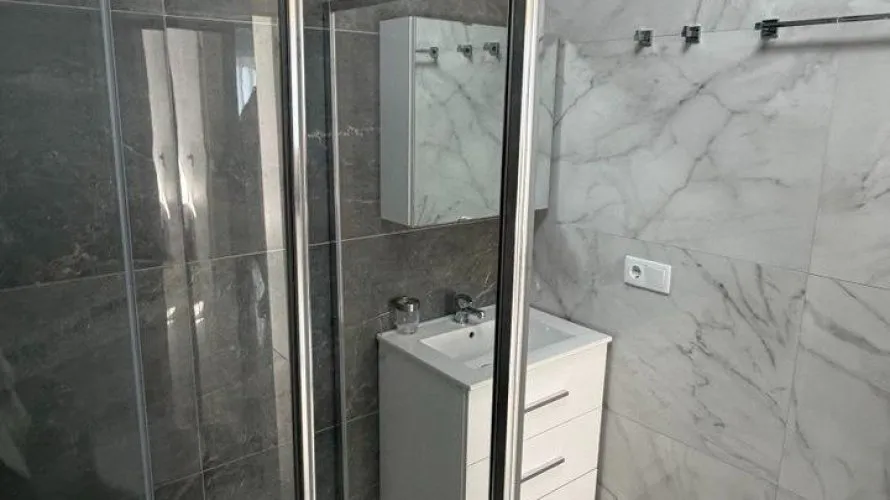 Apartamento de 3 dormitorios en Torrevieja, España No. 652 № 27