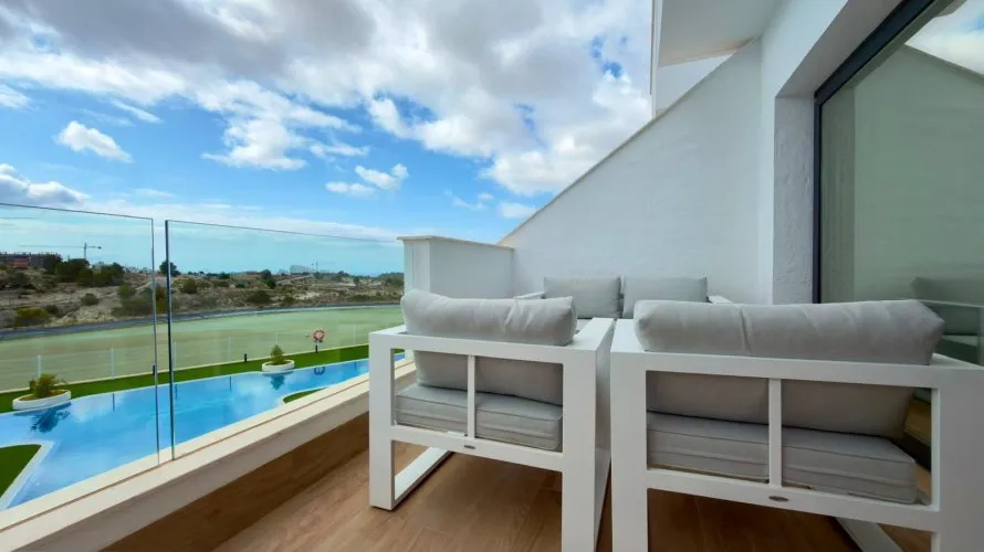 Bungalow de 3 dormitorios en Finestrat, España No. 1251 № 4