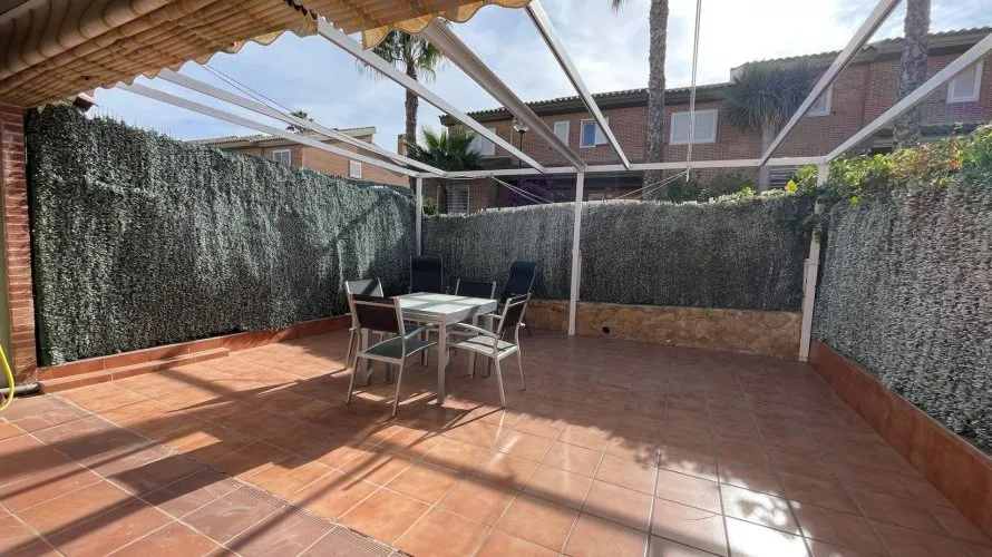 Сasa de 3 dormitorios en Albir, España No. 1250 № 14