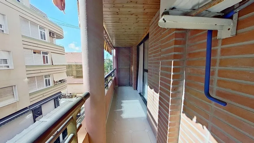 Apartamento de 4 dormitorios en Torrevieja, España No. 1274 № 15