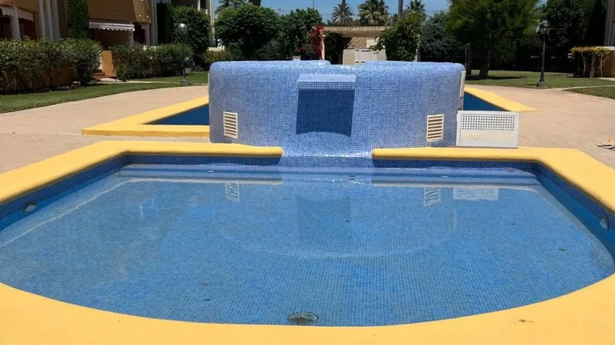 Apartamento de 2 dormitorios en Dénia, España No. 1173 № 26