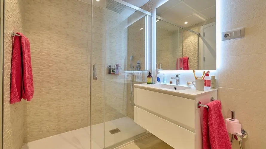 Apartamento de 3 dormitorios en Alicante, España No. 1215 № 15