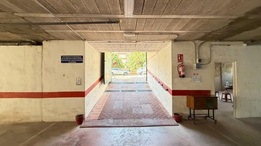 Propiedad comercial de 2800m² en Torrevieja, España No. 1260 № 22
