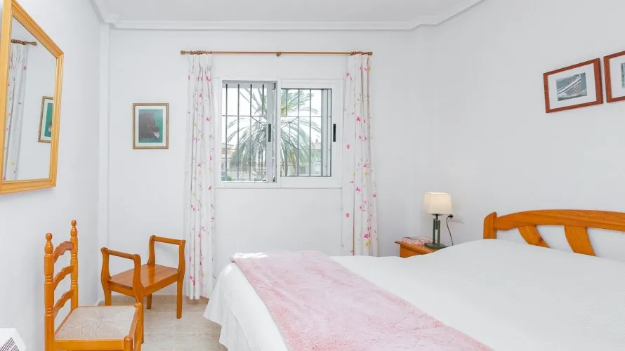 Apartamento de 89m² en Torrevieja, España No. 1256 № 28