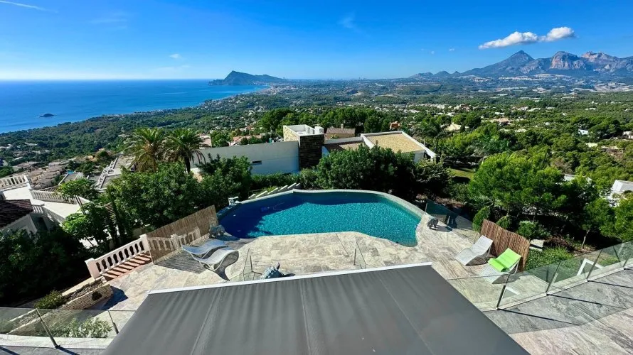 Villa de 3 dormitorios en Altea, España No. 1196 № 10