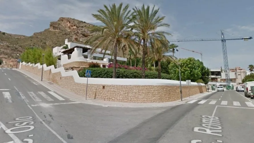 Villa de 5 dormitorios en Finestrat, España No. 1190 № 6
