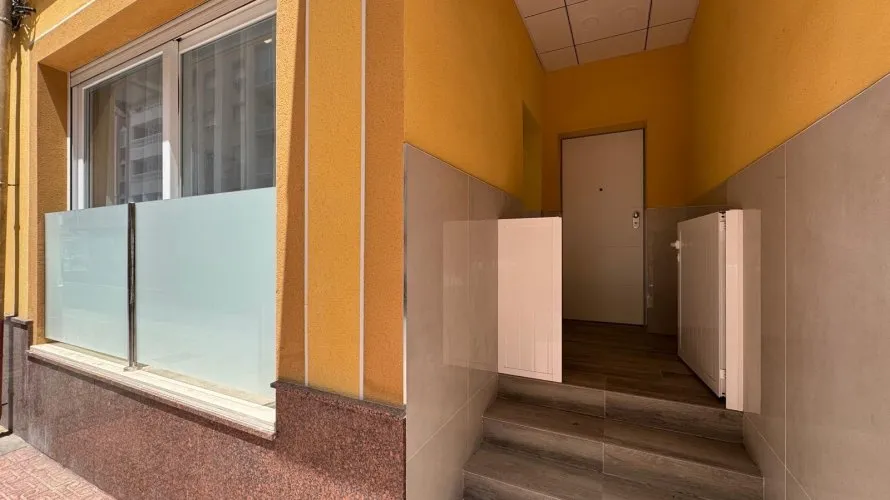 Apartamento de 2 dormitorios en Torrevieja, España No. 1268 № 1