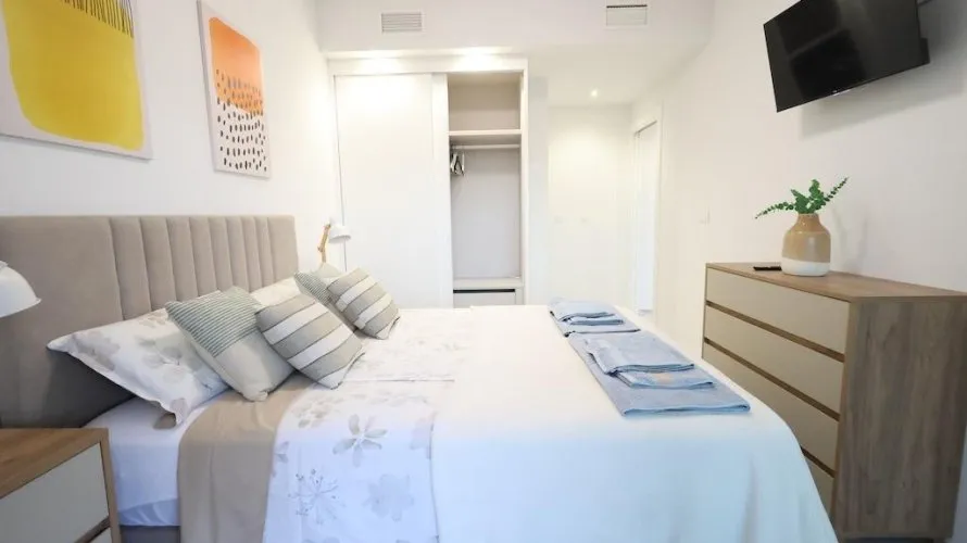 Apartamento de 2 dormitorios en Torrevieja, España No. 1219 № 20