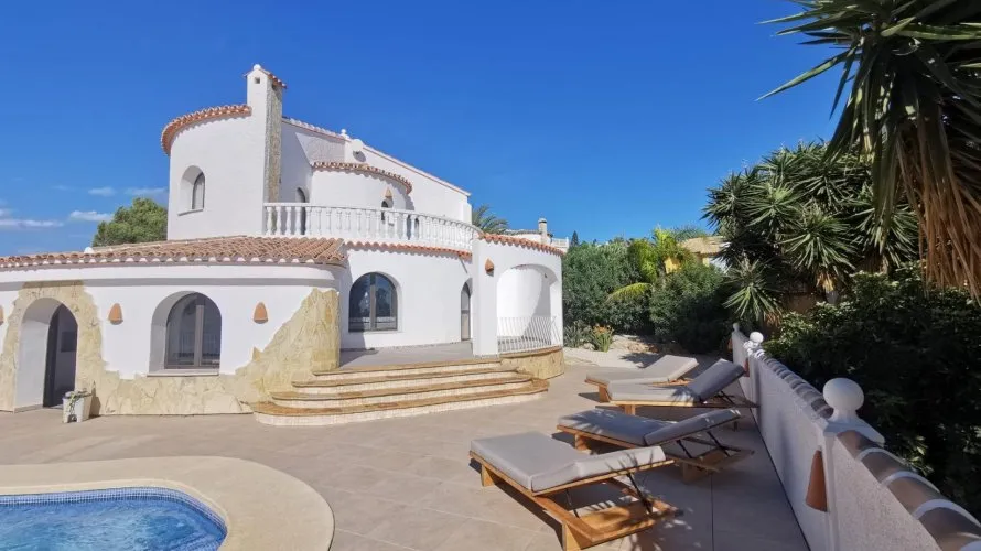 Villa de 4 dormitorios en Benitachell, España No. 1207 № 2
