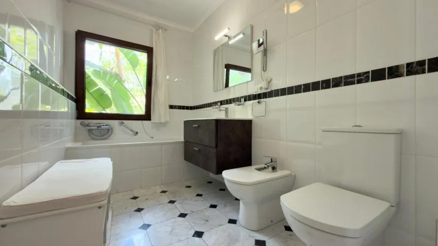 Villa de 500m² en Altea, España No. 1163 № 27