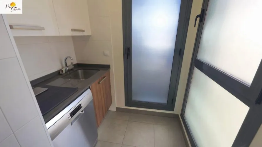 Apartamento de 3 dormitorios en Alicante, España No. 1221 № 11