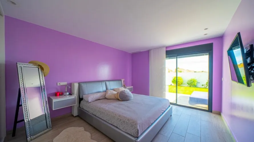 Villa de 4 dormitorios en Finestrat, España No. 1182 № 14