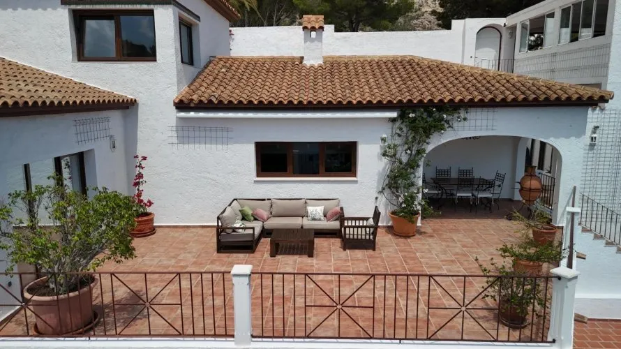 Villa de 500m² en Altea, España No. 1163 № 21