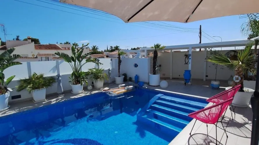 Villa de 106m² en Torrevieja, España No. 1194 № 6