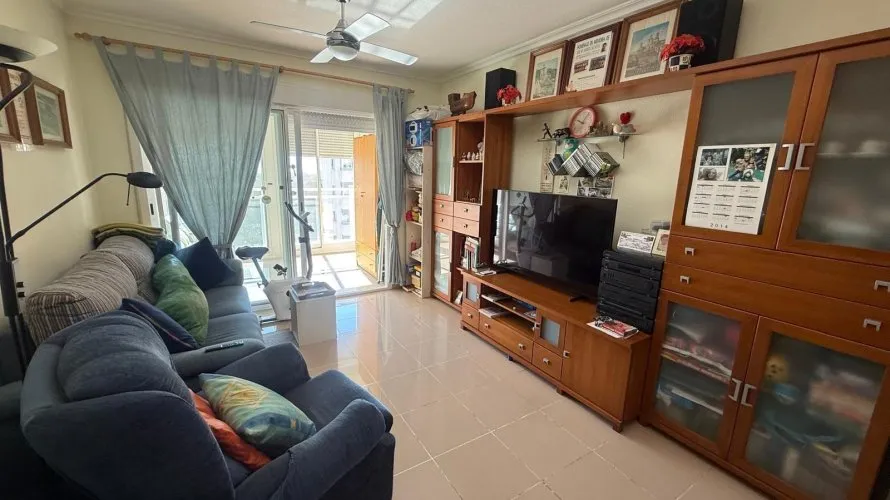 Apartamento de 2 dormitorios en Guardamar del Segura, España No. 1266 № 18