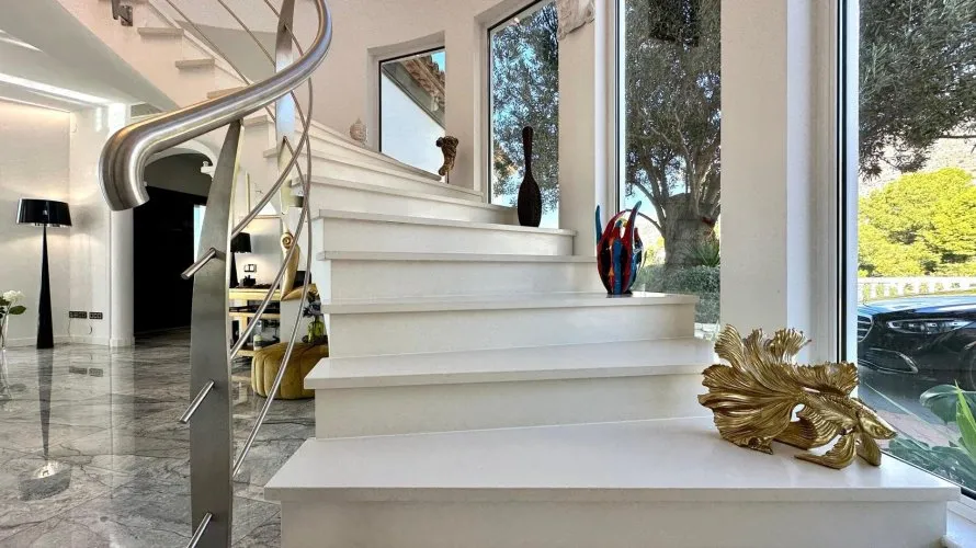 Villa de 3 dormitorios en Altea, España No. 1196 № 9